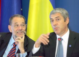 Jose Socrates and Javier Solana