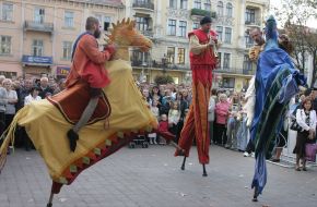 ”Golden Leo on a street-2007” festival