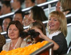 Katerina Yushchenko with daughter and Mariya Kachinskaya