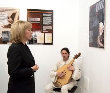 Katerina Yushchenko and bandura-player