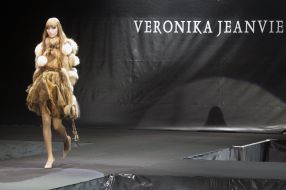 Спільна колекція Вероніки Жанві та Пако Рабанна