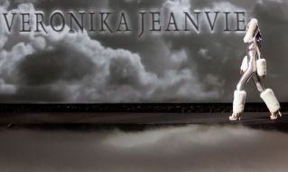 Спільна колекція Вероніки Жанві та Пако Рабанна