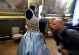 Exhibition ”Half a century to the Italian fashion..”