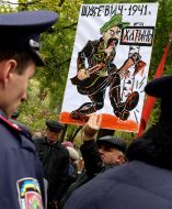 Митинг против празднования 65-й годовщины УПА в Харькове