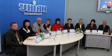 Николай Оленковский;Ольга Маренчук;Анатолий Коваль;Анатолий Сердюк; Ольга Борисова; Валентина Дяченко;Людмила Падалко;Тамара Полищук;Юрий Поярков