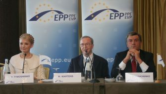 Yuliya Timoshenko, Viktor Yuschenko and Wilfried Martens