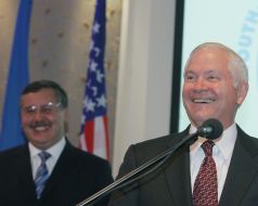 Anatoliy Gritsenko and Robert Gates