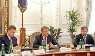 Виктор Ющенко, Віктор Балога и Виктор Янукович