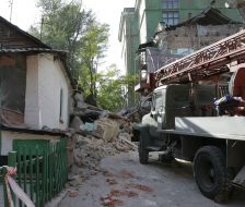 Обрушившаяся школьная пристройка