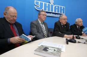 Nikolay Zhulinskiy, Oleg Kandyba, Pavel Dorozhynskiy, Oleg Tsiborovskiy