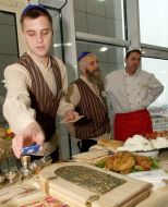 Работники еврейского ресторана