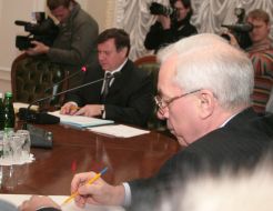 Адам Мартинюк та Микола Азаров