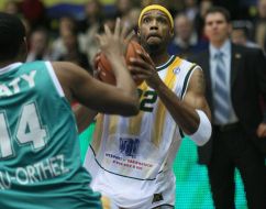 Basket-ball. ”Kiev”  vs. ”Pau-Orthez” (France)
