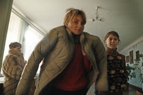 Pupils at school without heating