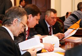 Mustafa Dzhemilev, Yuriy Pavlenko and Aleksandr Omelchenko