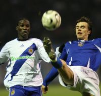 Андрей Хомин та Исмаэль Бангура