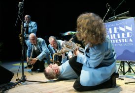 The World Famous Glenn Miller Orchestra