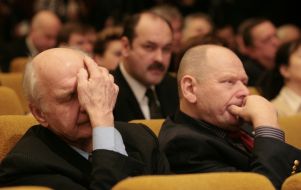 Ігор Юхновський, Микола Жулинський та Станіслав Аржевітін