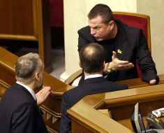 Oleg Lyashko and Aleksey Zhuravko