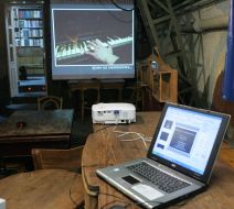 Musically-visual  performance ”Right to instant”