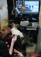 Musically-visual  performance ”Right to instant”