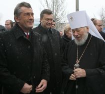 Виктор Ющенко, Виктор Янукович и Митрополит Владимир