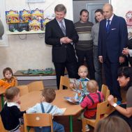 Ринат Ахметов и Игорь Крутой в Детском доме