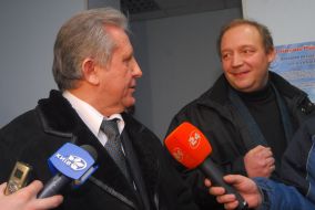 Yury Say and Vladimir Golovach