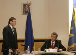Introducing of Yury Lutsenko to head stuff of Ministry of internal affairs