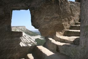 Chufut-cale cave town