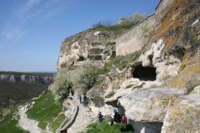 Chufut-cale cave town