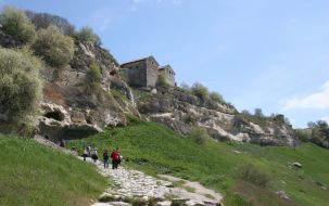 Chufut-cale cave town