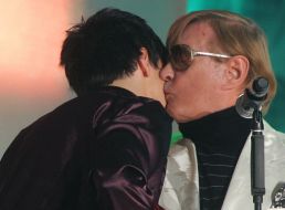 Show ”Factory of stars”