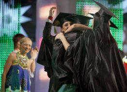 Show ”Factory of stars”