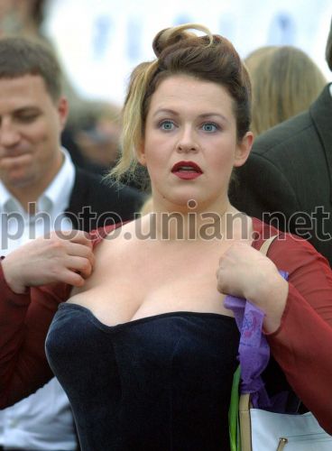 Әйелінен порно минет