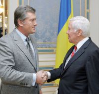 Viktor Yushchenko and  Richard Lugar