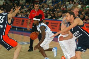 Баскетбол. БК ”Азовмаш” - BC ”Pamesa Valencia”