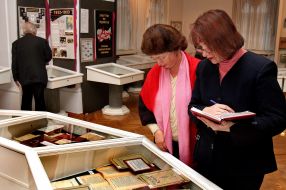 Eugeniy-Yuliy Pelenskiy’s books show