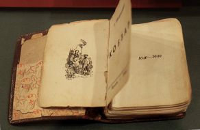 Eugeniy-Yuliy Pelenskiy’s books show