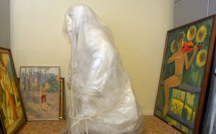 Sculpture of Vladimir Lenin