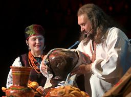 Nina Matvienko and lyrnik Sashko