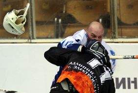 Хоккей. ХК ”Сокол” (Киев) - ХК ”Кристалл” (Электросталь, Россия)