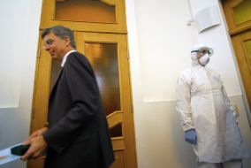 Vladimir Shandra and William Taylor. Meeting