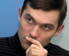 Роман Семисал
