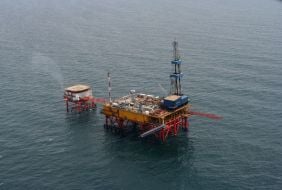 Газодобывающая платформа ”Штормовая”