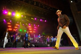 Show «Fashion-concert»