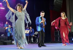 Show «Fashion-concert»