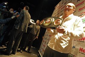 Vitaliy Klichko and Vyacheslav Uzelkov