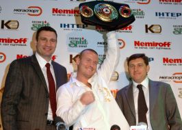 Vitaliy Klichko, Vadim Buhkalov and Vyacheslav Uzelkov