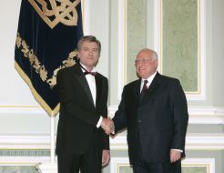 Віктор Ющенко і Віктор Черномирдін